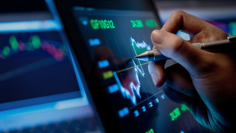 Insurance & Actuarial Finance Graphs On Screen